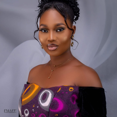 Omolola A. profile photo