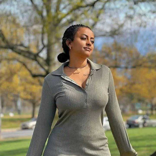 Halima Y. profile photo