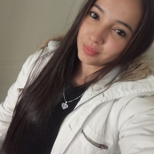 YESSENIA Z. profile photo