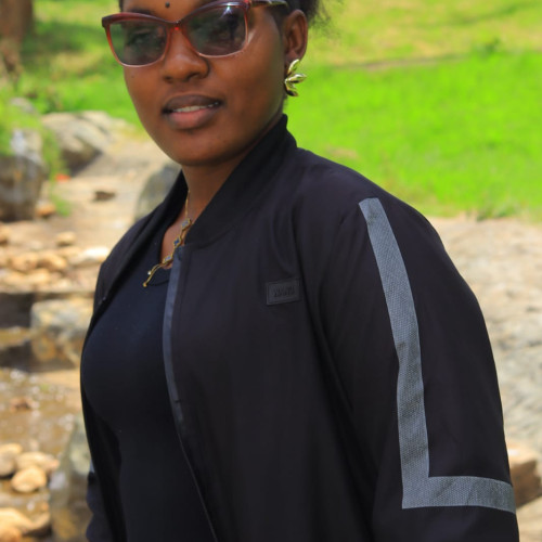 Essie E. profile photo
