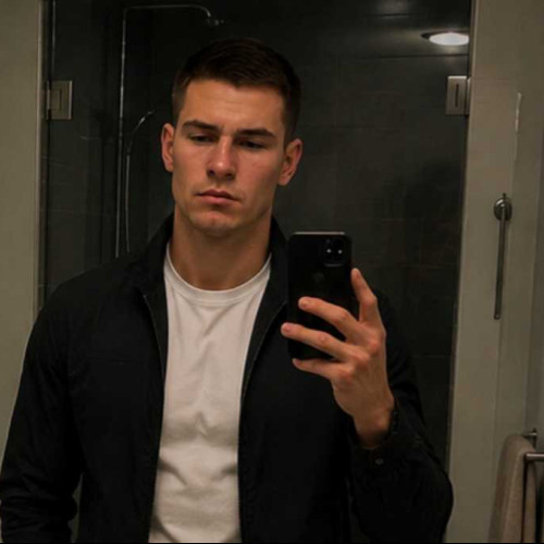 Lucas R. profile photo