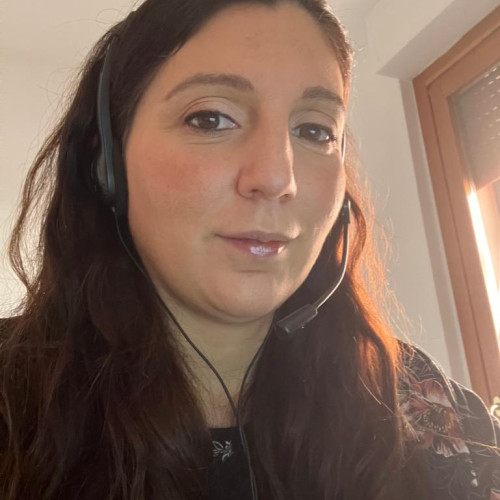 Veronica M. profile photo
