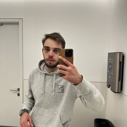 Aleksej T.