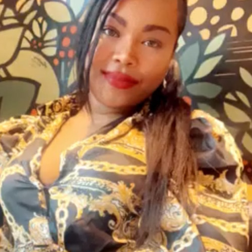 Mae D. profile photo