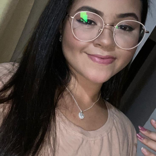 Suiany C.