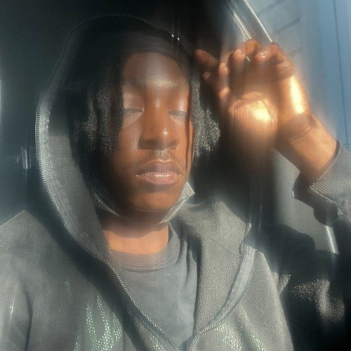 Taqurreus  R. profile photo