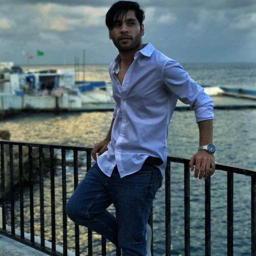 SHRUV C. profile photo