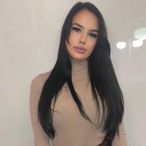 emilie c. profile photo