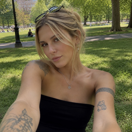 Vera V. profile photo