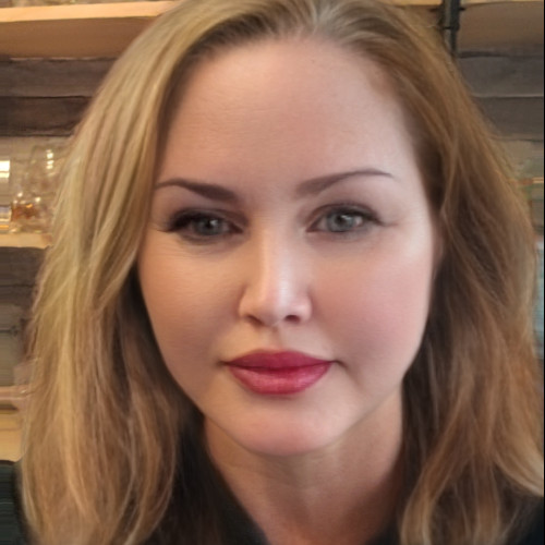 Nikki B.