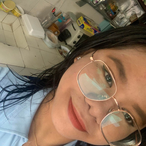 Krizza N.