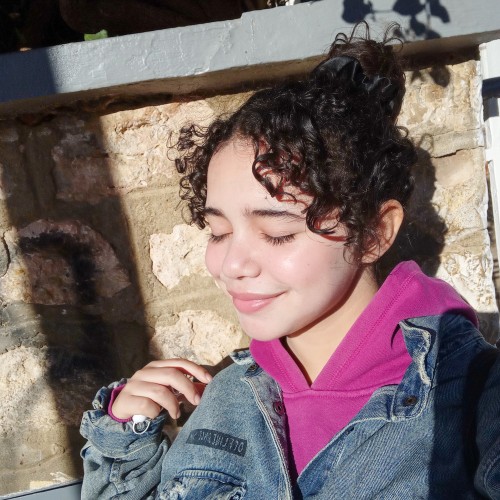 Aya T.