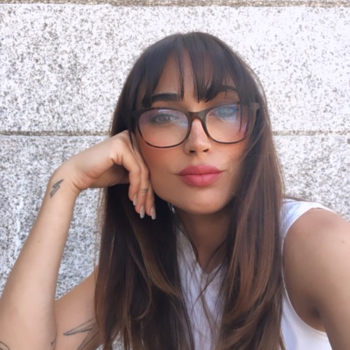 Victoria  G.