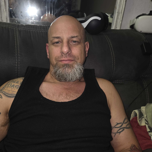 MrRightNow 😉. profile photo