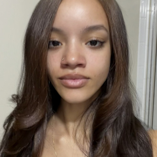 Elise C. profile photo