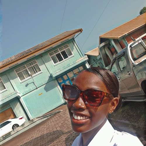 Ielaiza E. profile photo