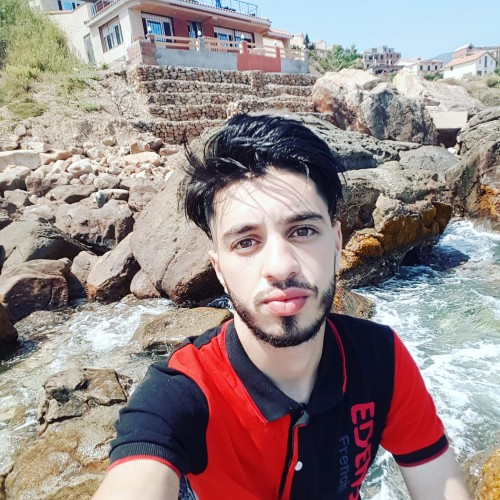 oualid h. profile photo