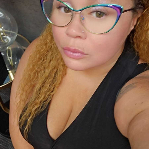 Marie F. profile photo