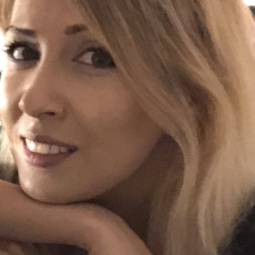 Angela J. profile photo