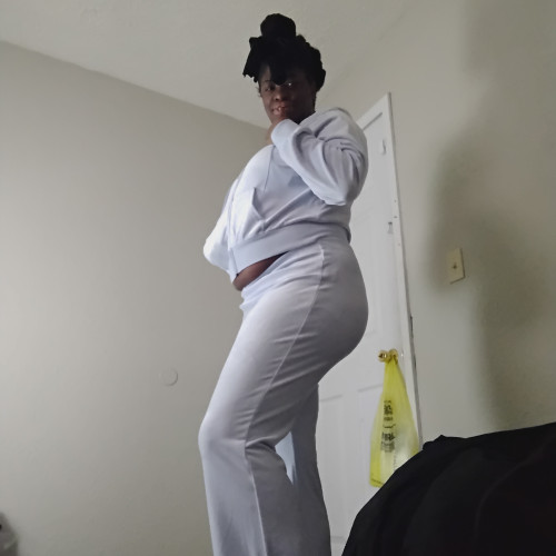 Kim V. profile photo