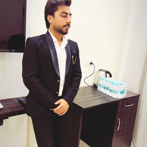Yash N.