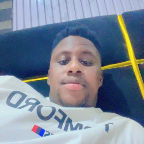 Elvis O. profile photo