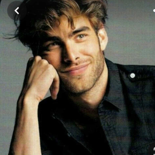 leo r. profile photo