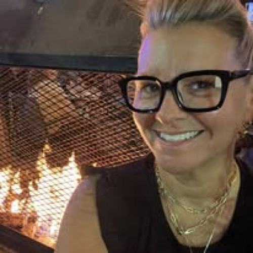 Angela M. profile photo