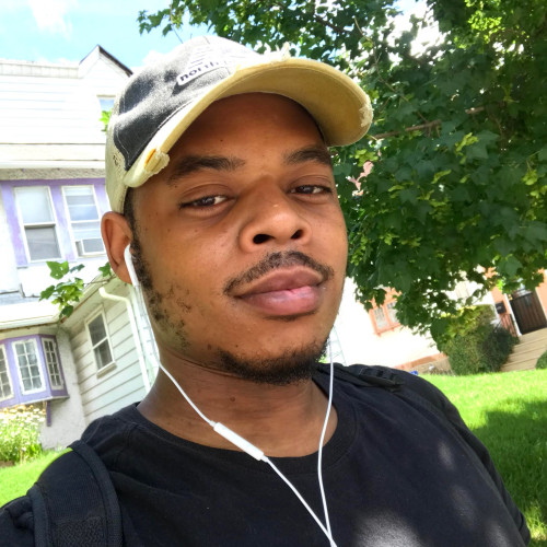 Deshawn D.