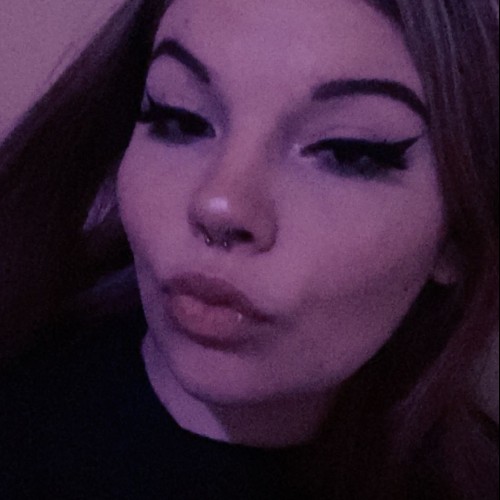Bella M.