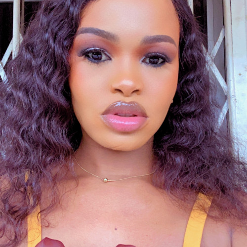 Heiress  T. profile photo