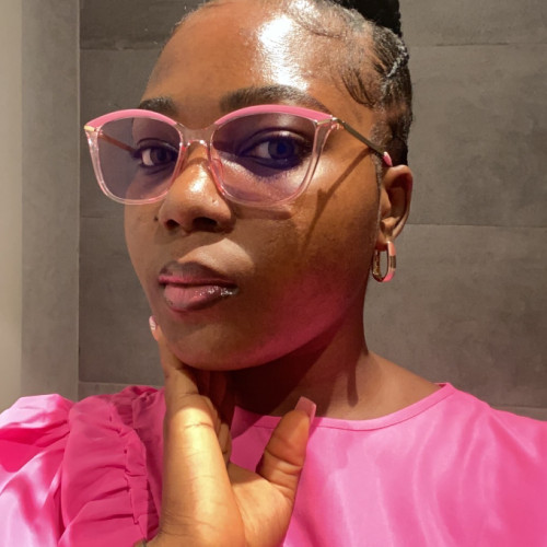 Jisola  O. profile photo