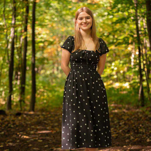 Emily E. profile photo