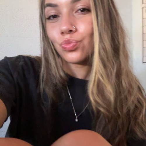 claire p. profile photo