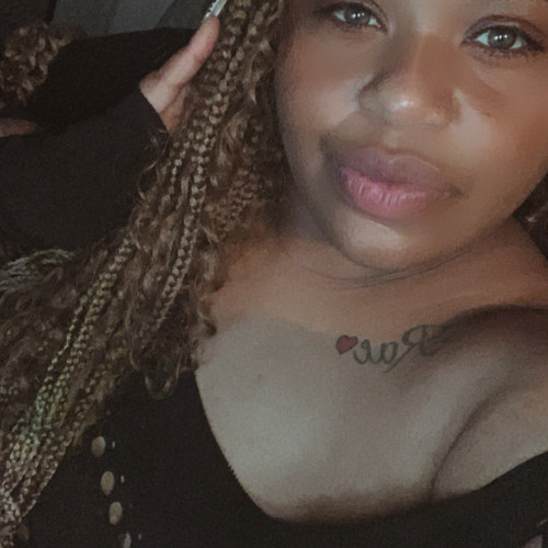 Dee D. profile photo