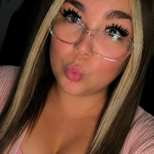 Mia R. profile photo