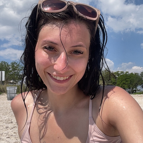 cece H. profile photo