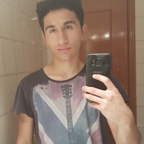 SpanishDude4U T.