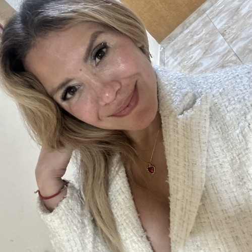 Anais  F. profile photo