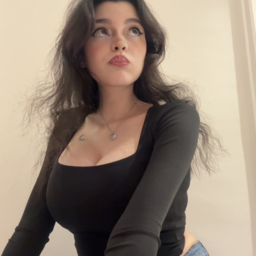 Lena E. profile photo