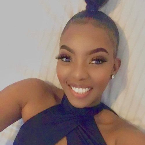 Thembi Q.