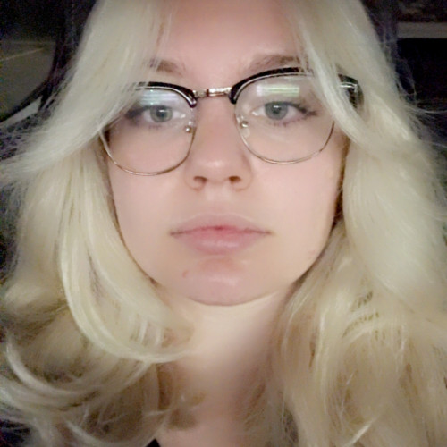 Lily T. profile photo