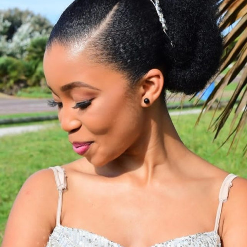 Azinani H. profile photo