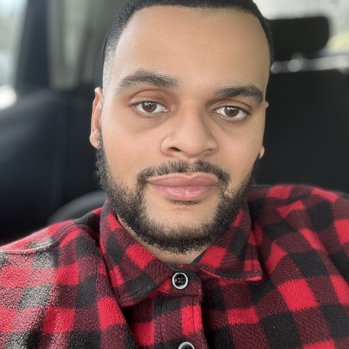 Dominique R.