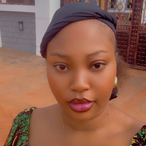 diva E. profile photo