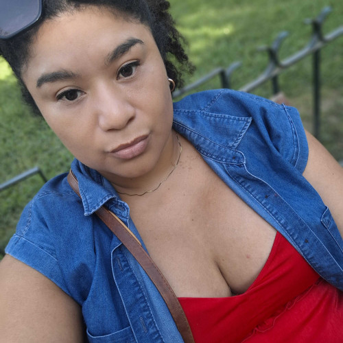 Shirley F. profile photo