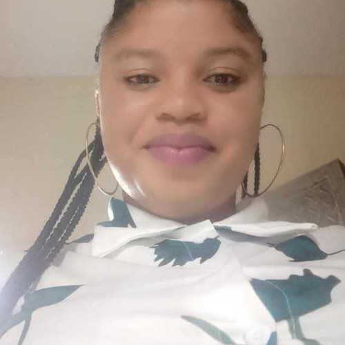 Esther R. profile photo