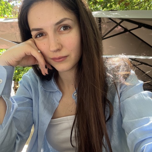 Lisa S.