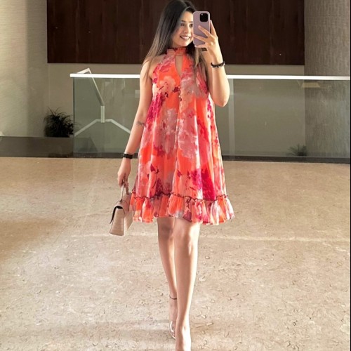 Sneha  R.