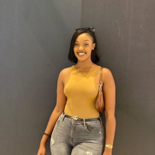 yvonne m. profile photo